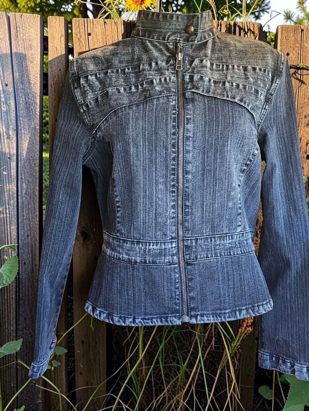 Hand painted with Bleach Jean Jacket - Sunflowers - Picture 3 of 3
